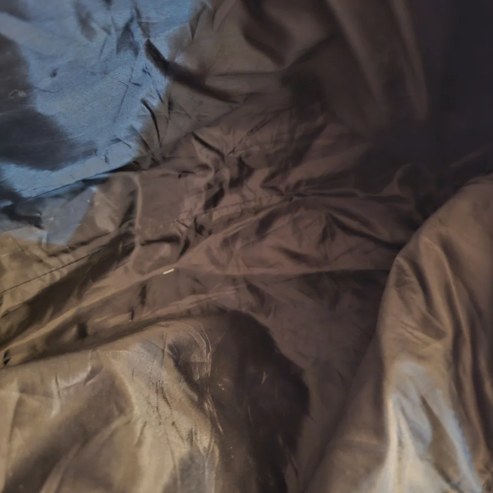 Givenchy Parfums Bag - Picture 6 of 6